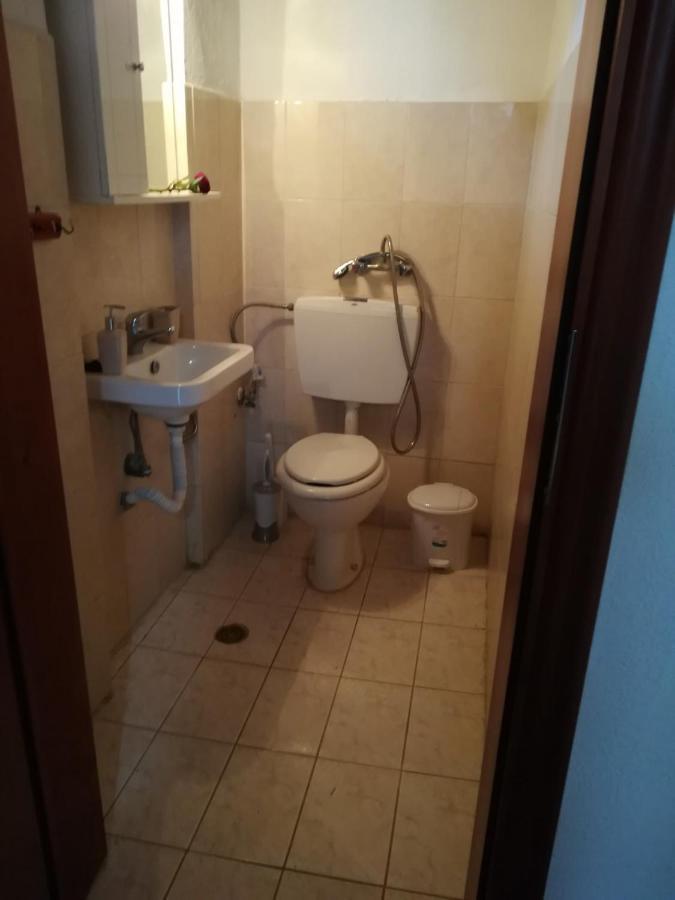 אפרטהוטל סיקיה Myloi Loggou מראה חיצוני תמונה